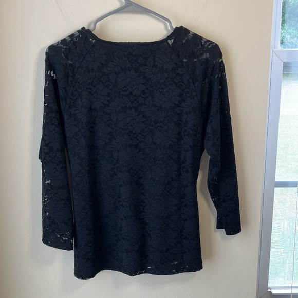 Cable & Gauge black lace wrap, front top - Picture 4 of 11